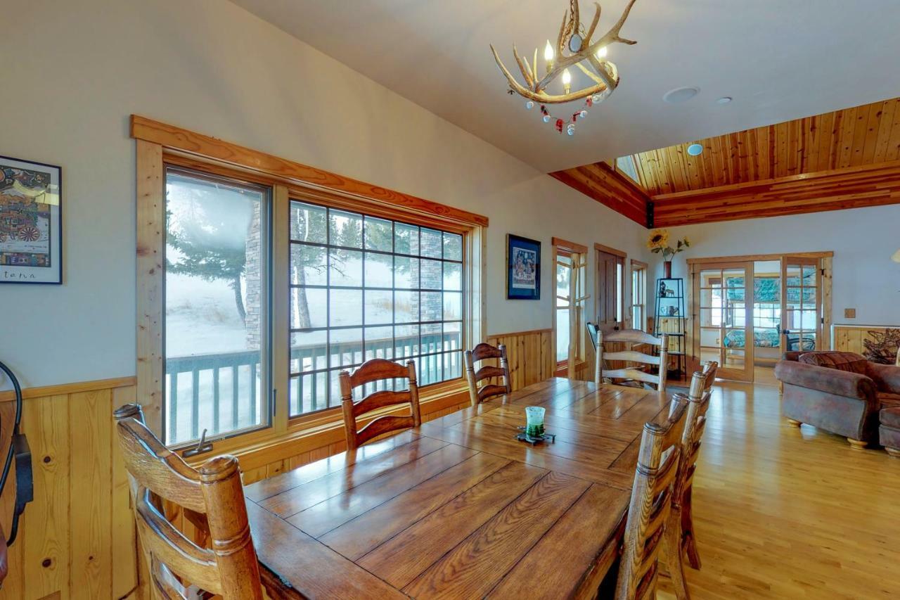 Antler Ridge Villa Big Sky Buitenkant foto
