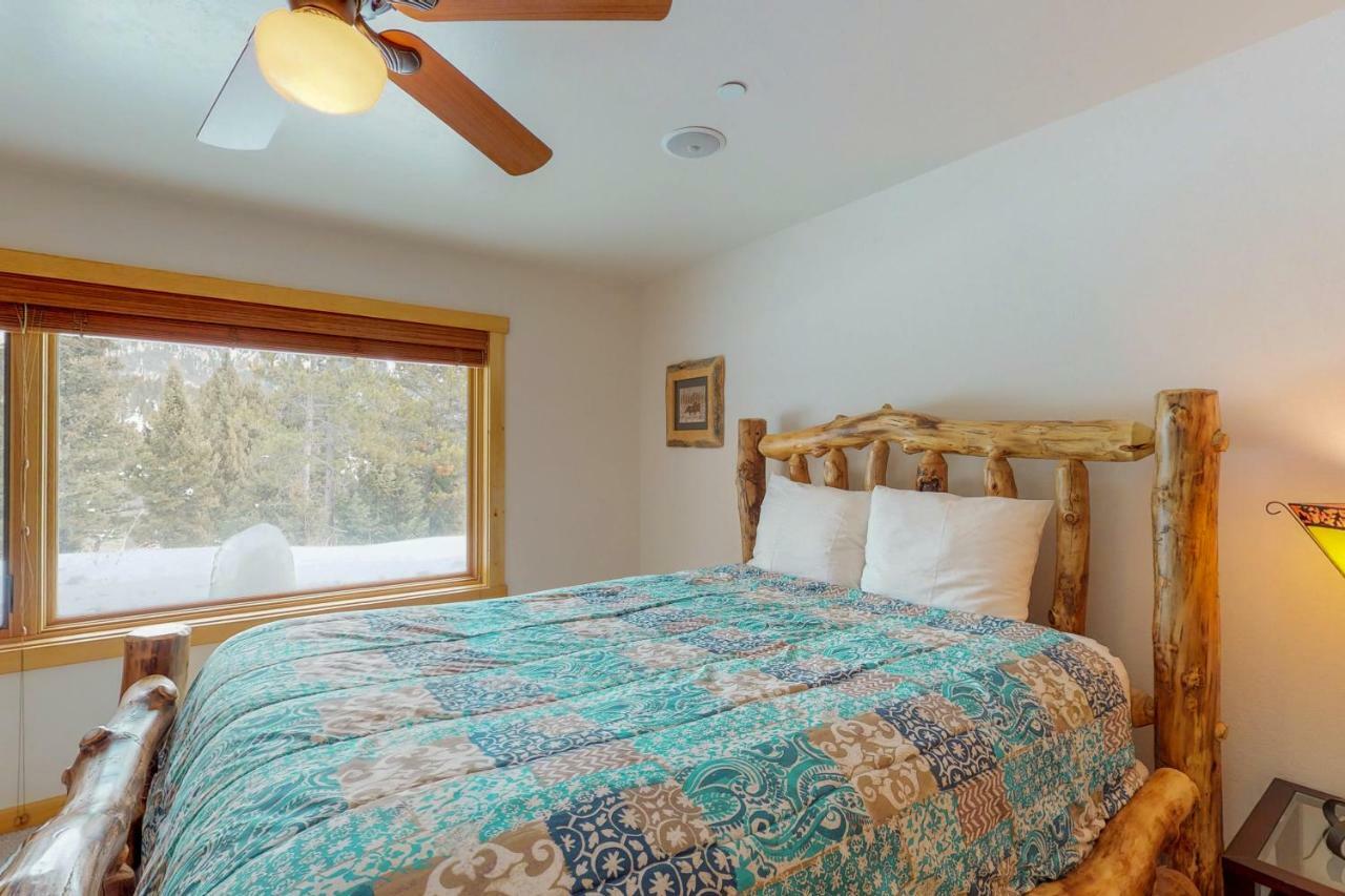 Antler Ridge Villa Big Sky Buitenkant foto